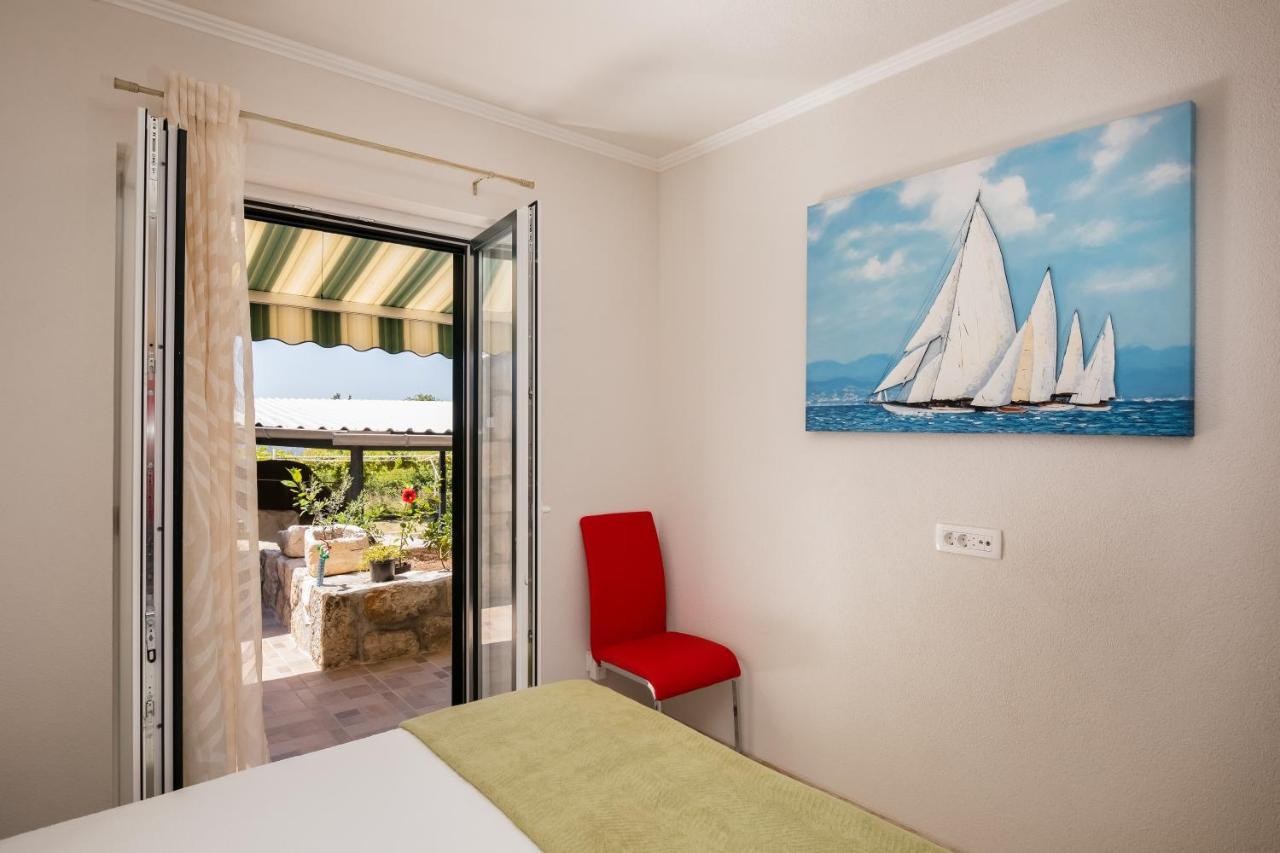Apartment Pod Nespolom تريستينو المظهر الخارجي الصورة